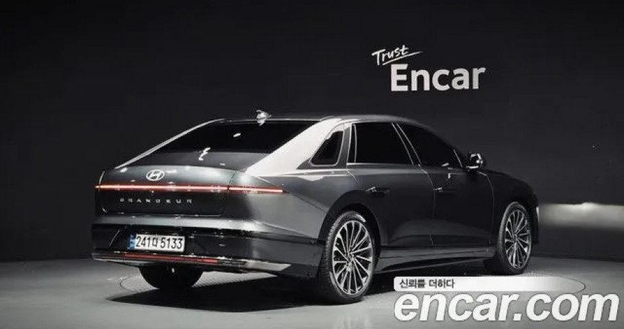 Hyundai Grandeur 