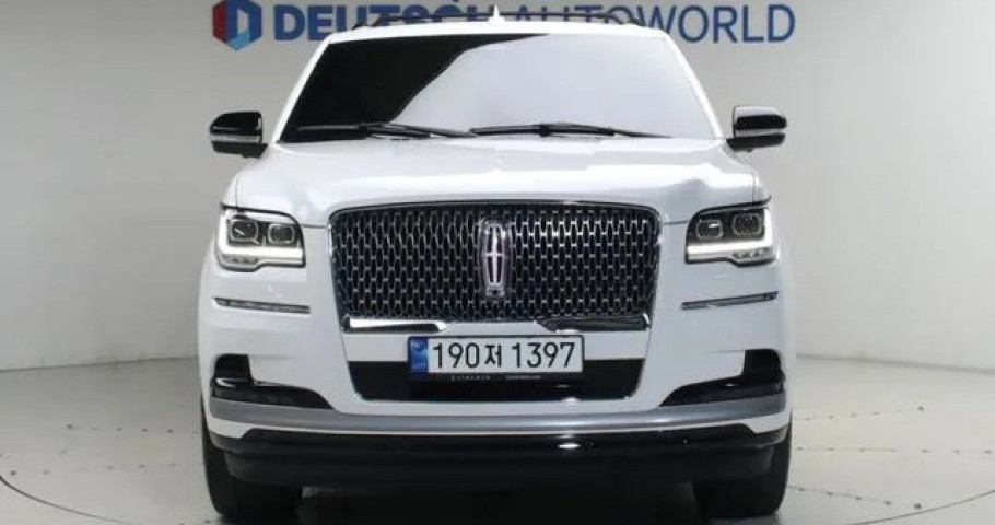 Lincoln Navigator 