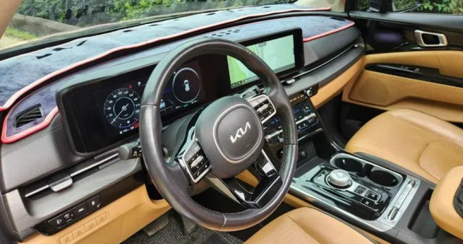 Kia Carnival 