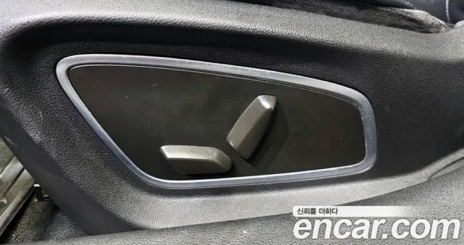 Renault-KoreaSamsung SM6 