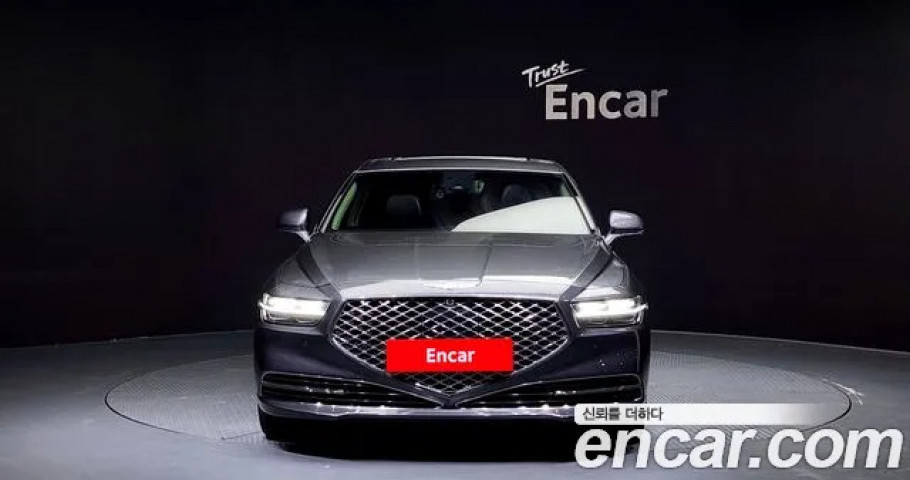 Genesis G90 