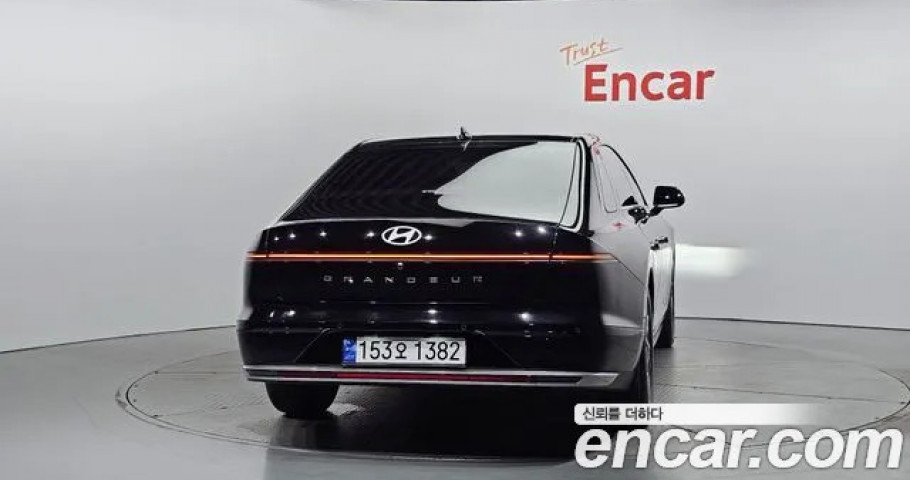 Hyundai Grandeur 