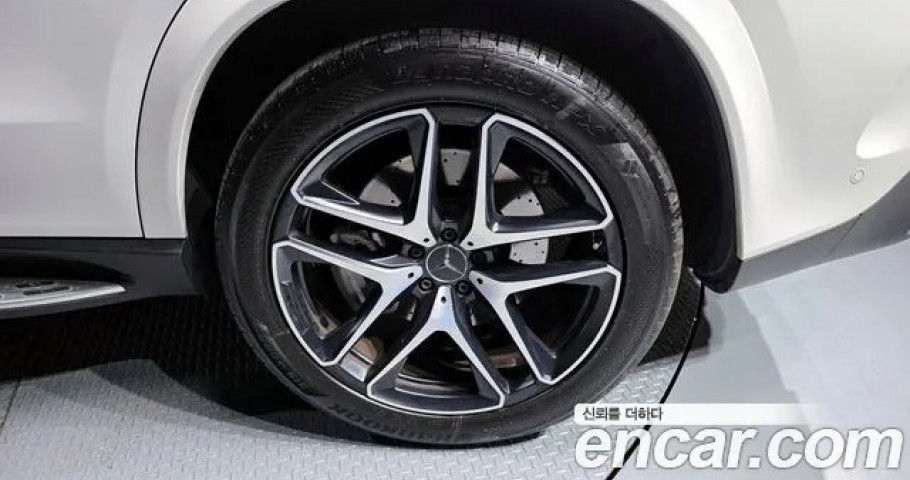 Mercedes-Benz Gle-Class 