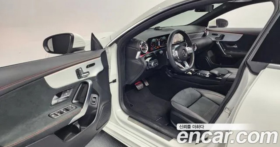 Mercedes-Benz Cla-Class 