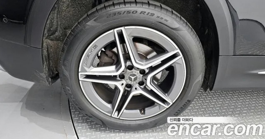 Mercedes-Benz Glb-Class 