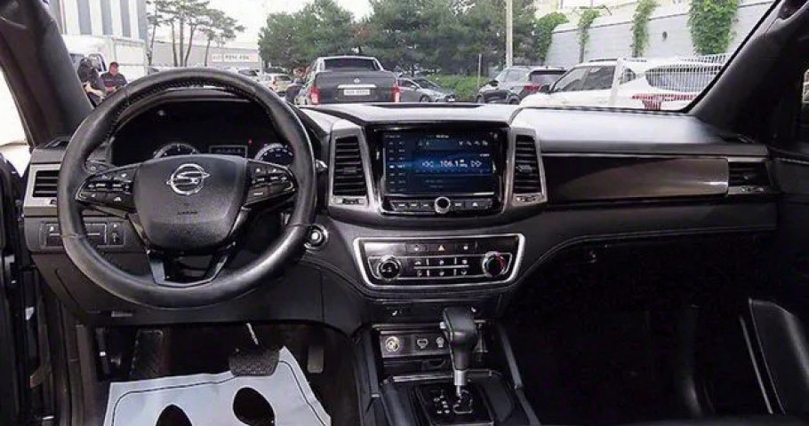 Ssangyong Rexton 