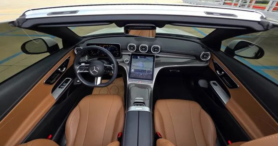 Mercedes-Benz Cle-Class 