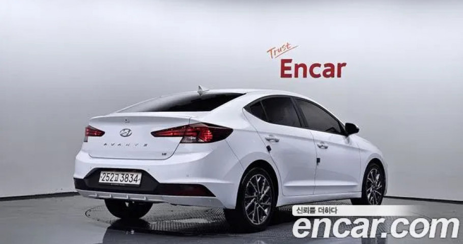 Hyundai Avante 