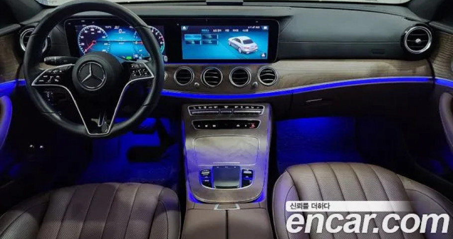 Mercedes-Benz E-Class 