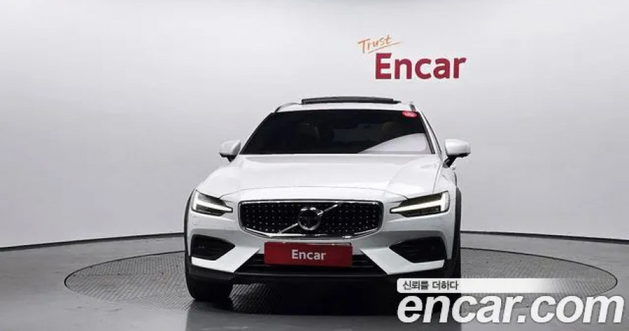 Volvo V60 