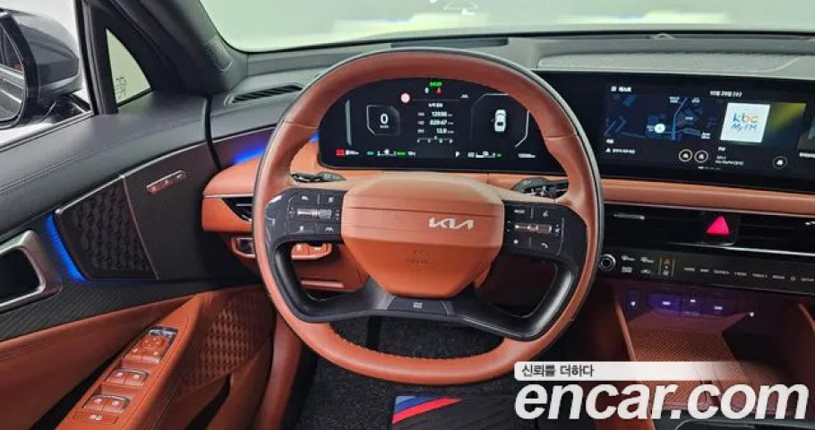 Kia K8 