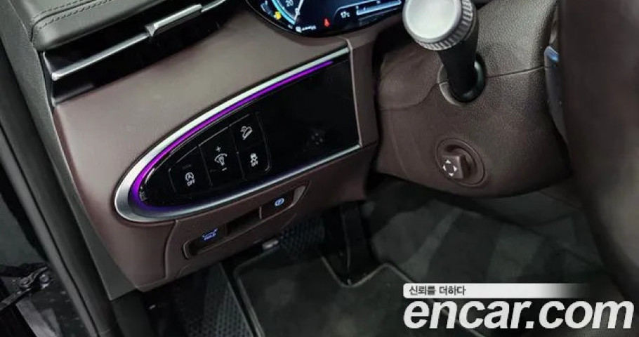 Genesis Gv70 
