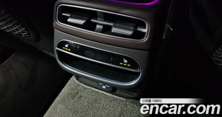 Genesis Gv70 