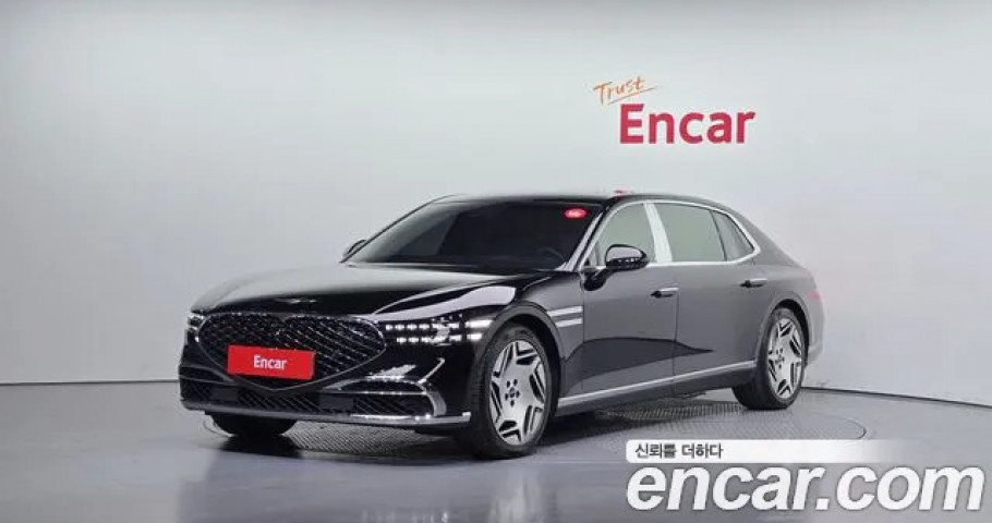 Genesis G90 