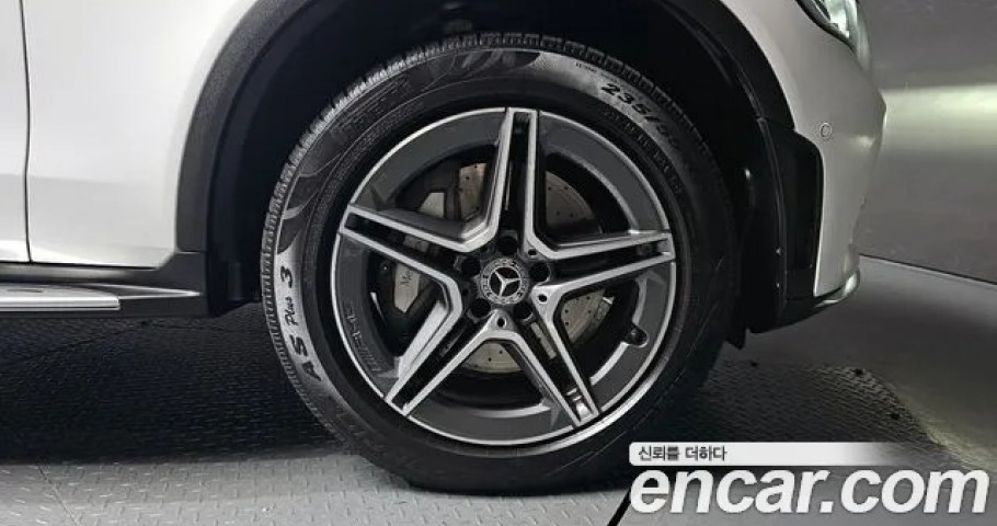 Mercedes-Benz Glc-Class 