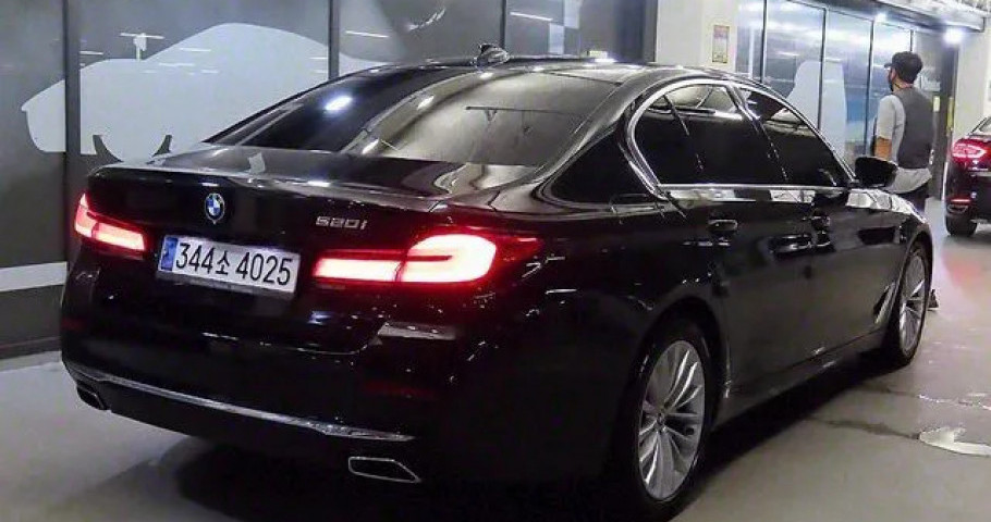 Bmw 5-Series 