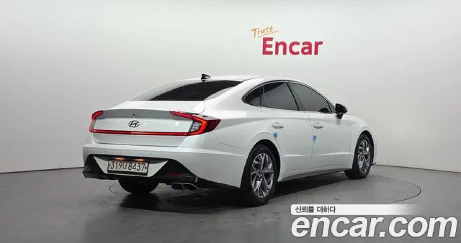 Hyundai Sonata 