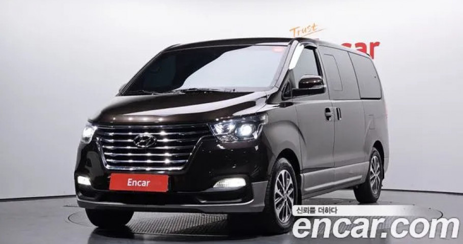 Hyundai Starex 