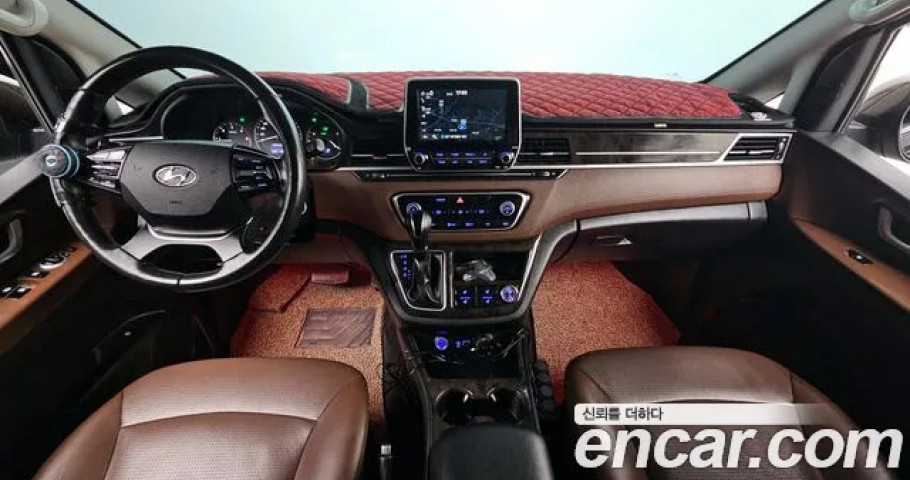Hyundai Starex 