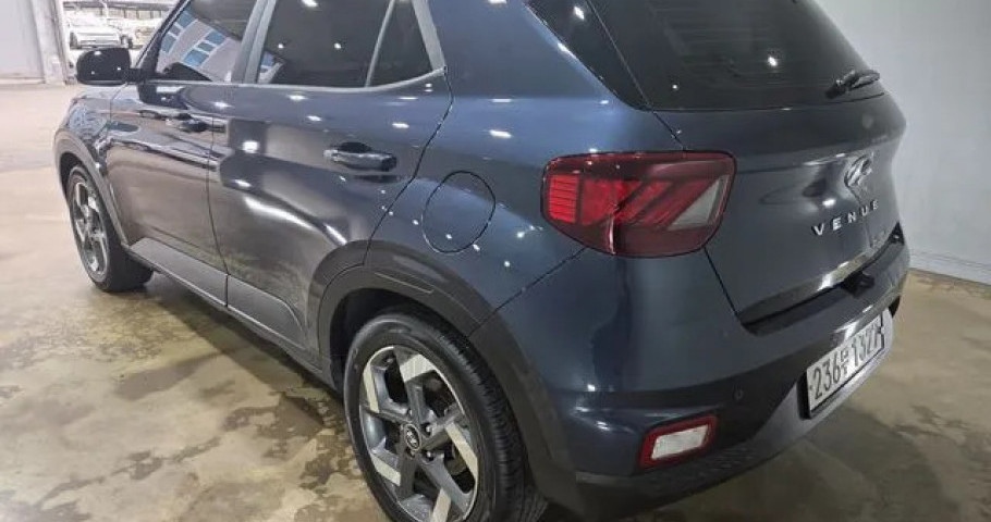 Hyundai Venue 