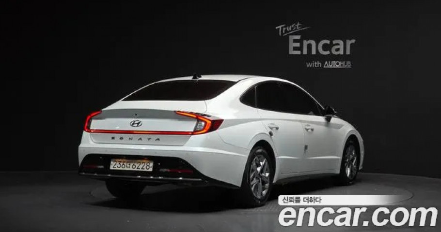 Hyundai Sonata 