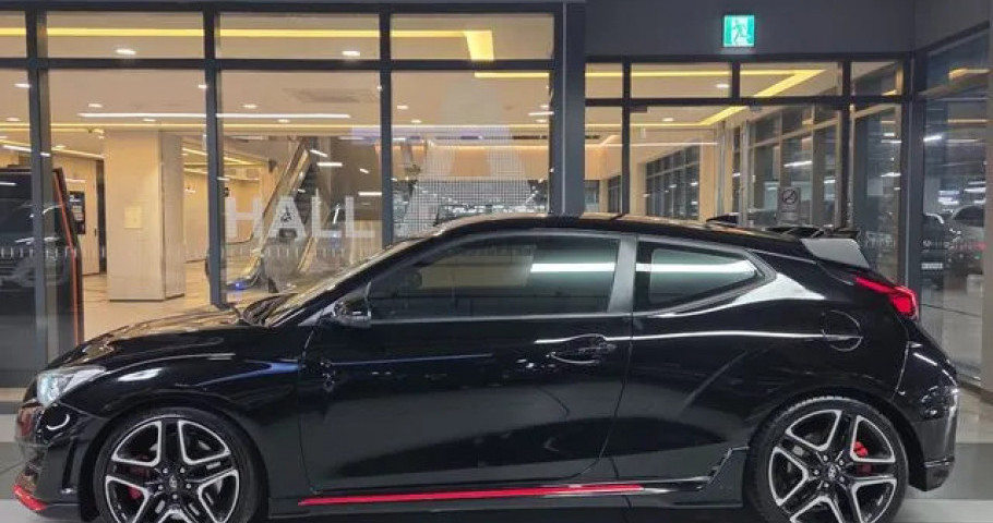 Hyundai Veloster 