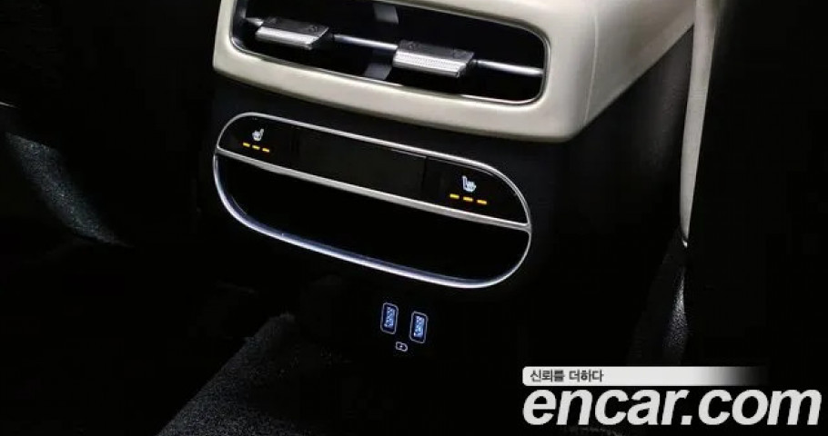 Genesis Gv70 