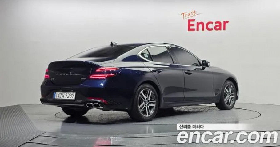 Genesis G70 