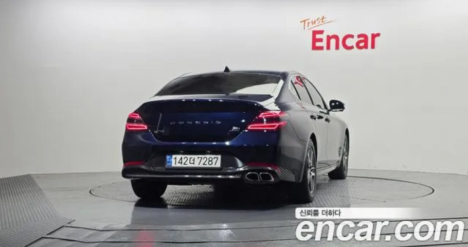 Genesis G70 