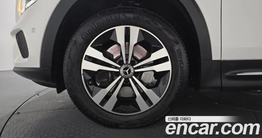 Mercedes-Benz Glb-Class 