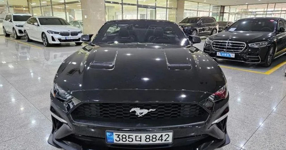Ford Mustang 