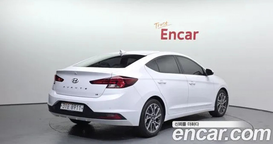 Hyundai Avante 