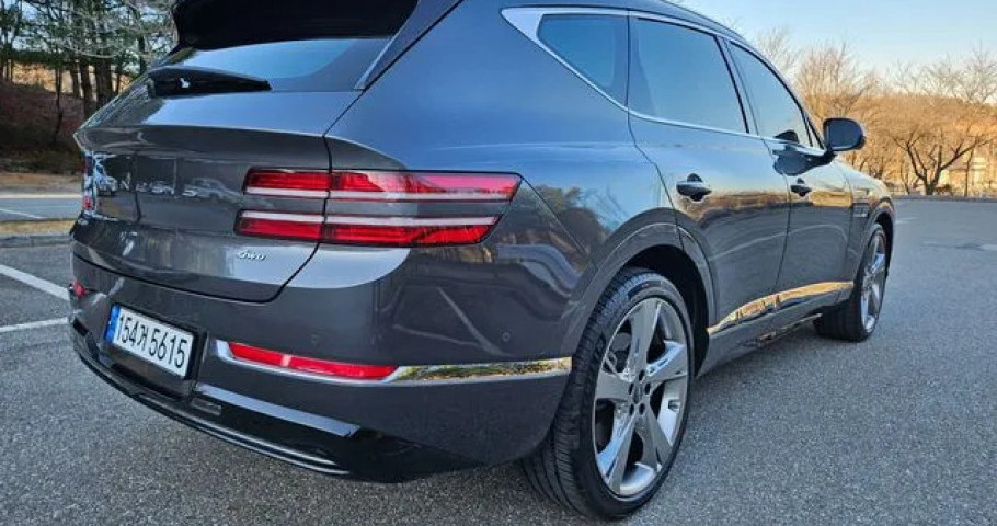 Genesis Gv80 