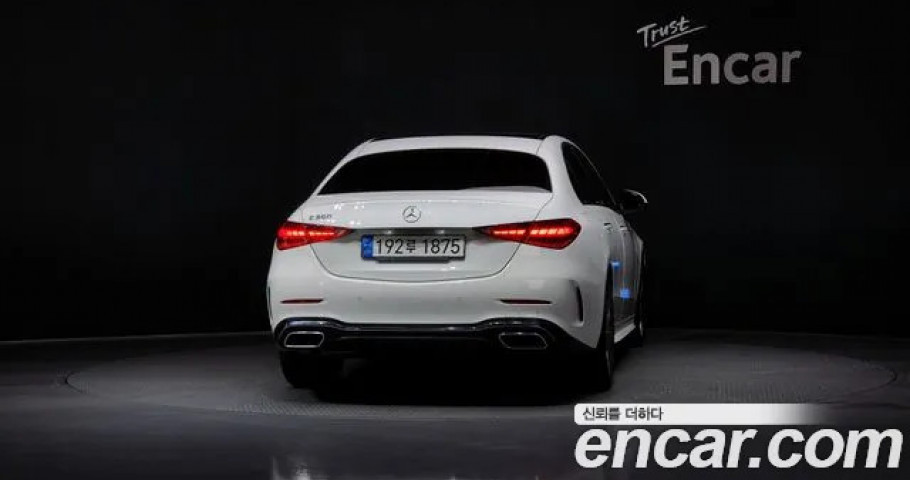 Mercedes-Benz C-Class 