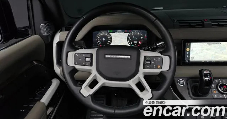Land Rover Defender 