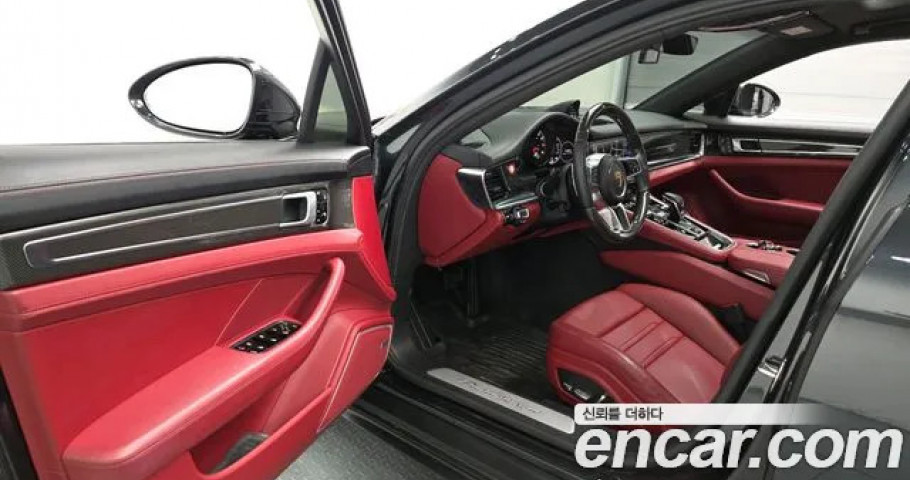 Porsche Panamera 