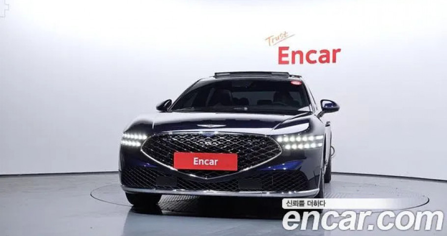 Genesis G90 
