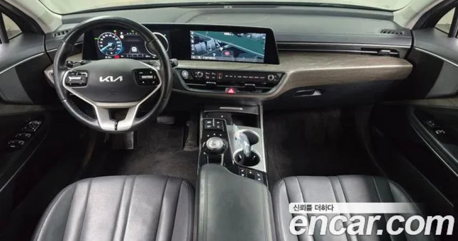 Kia K8 