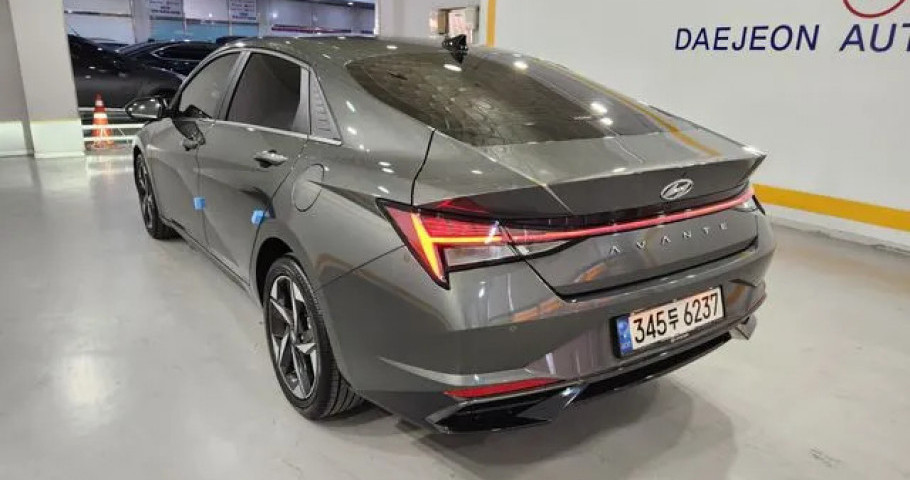 Hyundai Avante (Elantra) 