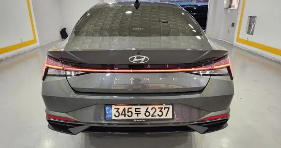 Hyundai Avante (Elantra) 