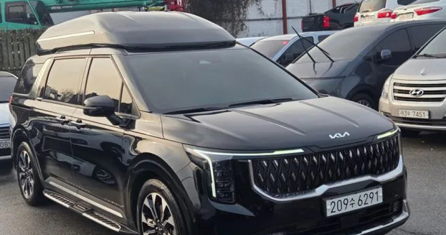 Kia Carnival 