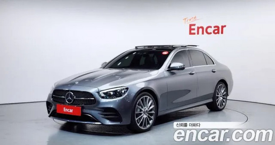 Mercedes-Benz E-Class 