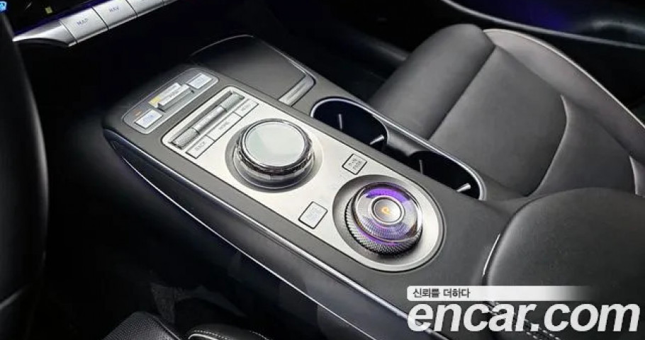 Genesis Gv70 