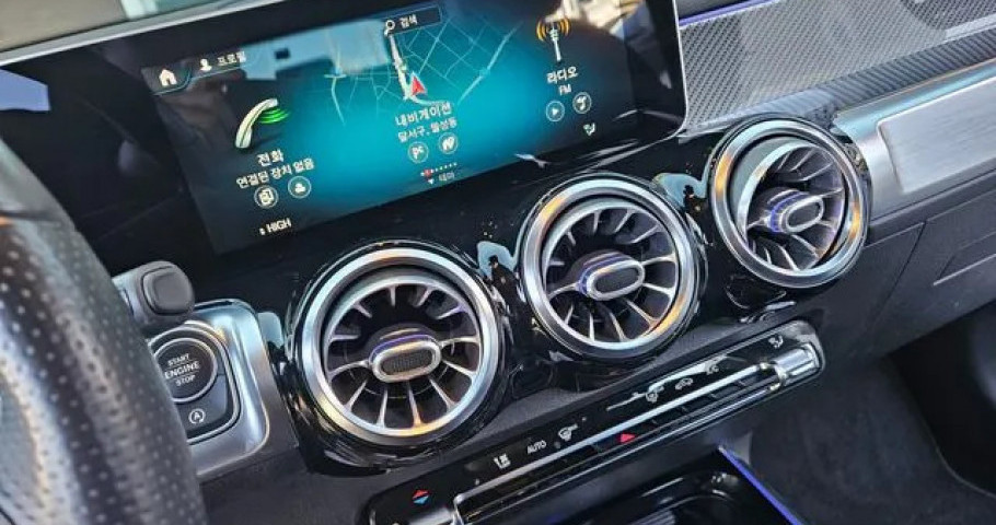 Mercedes-Benz Glb-Class 