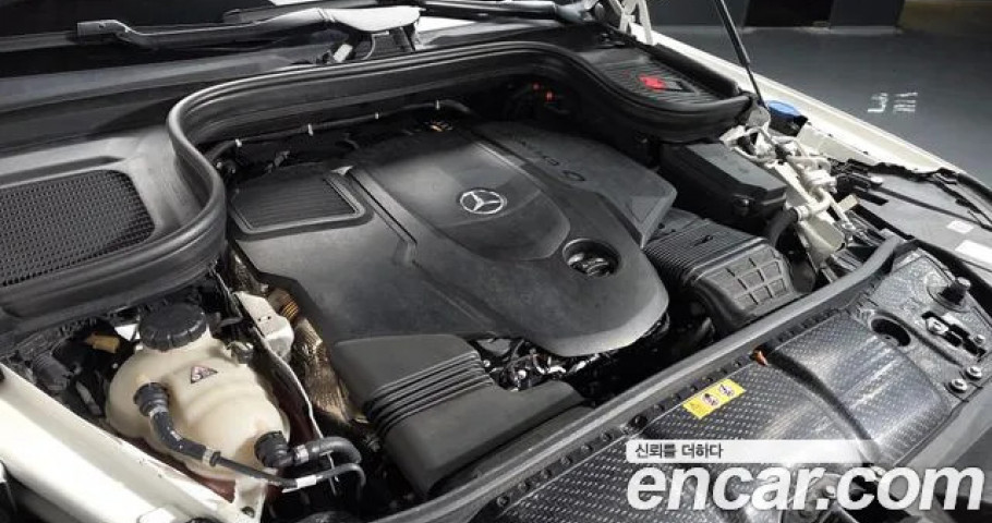 Mercedes-Benz Gls-Class 
