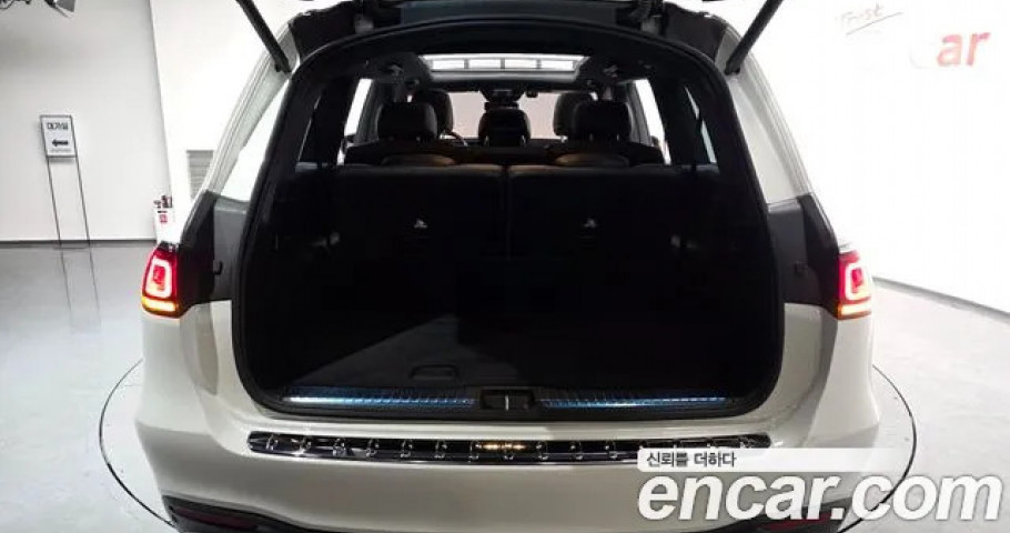 Mercedes-Benz Gls-Class 