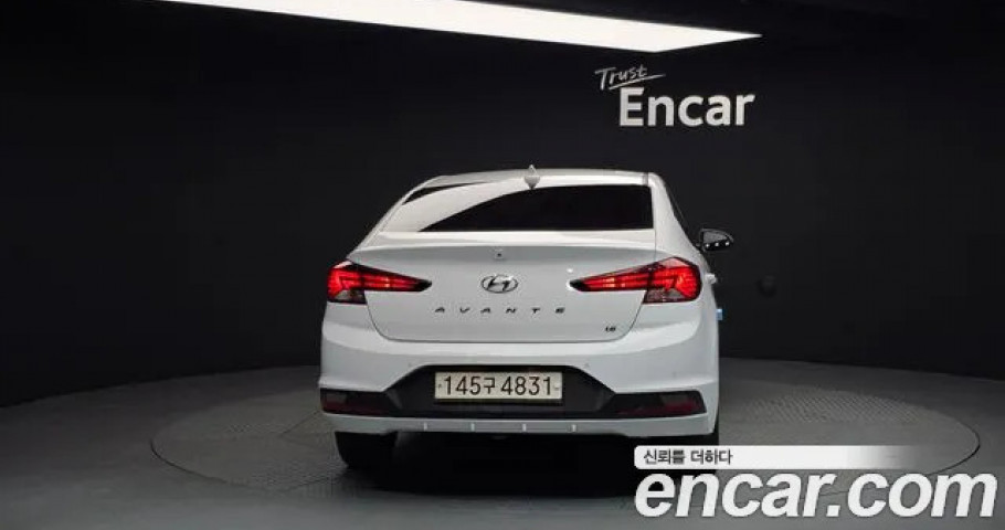 Hyundai Avante (Elantra) 