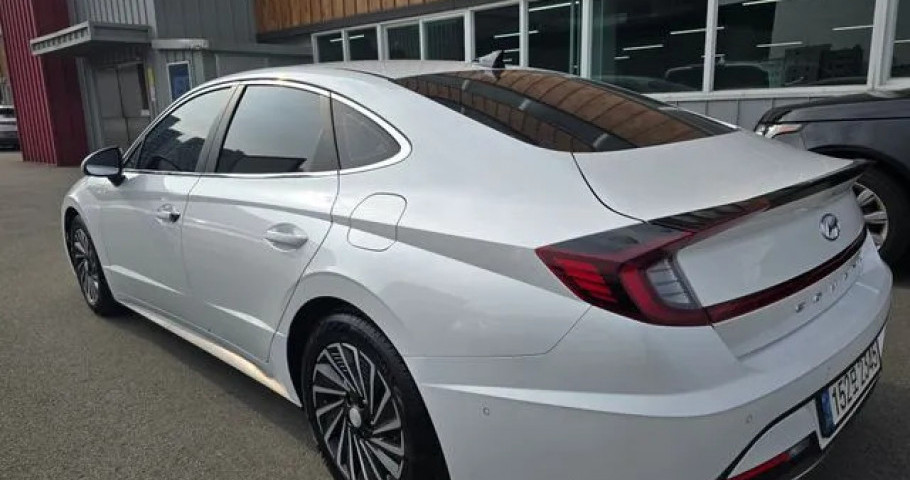 Hyundai Sonata 