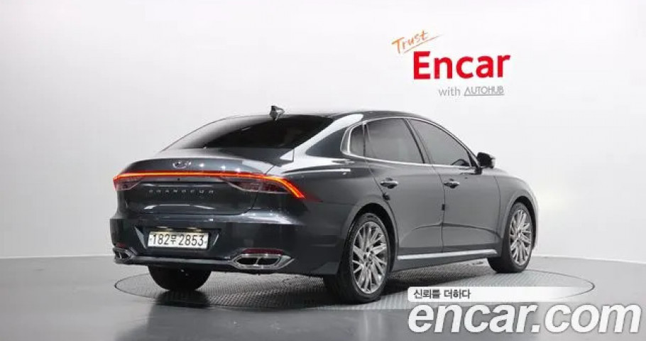 Hyundai Grandeur 
