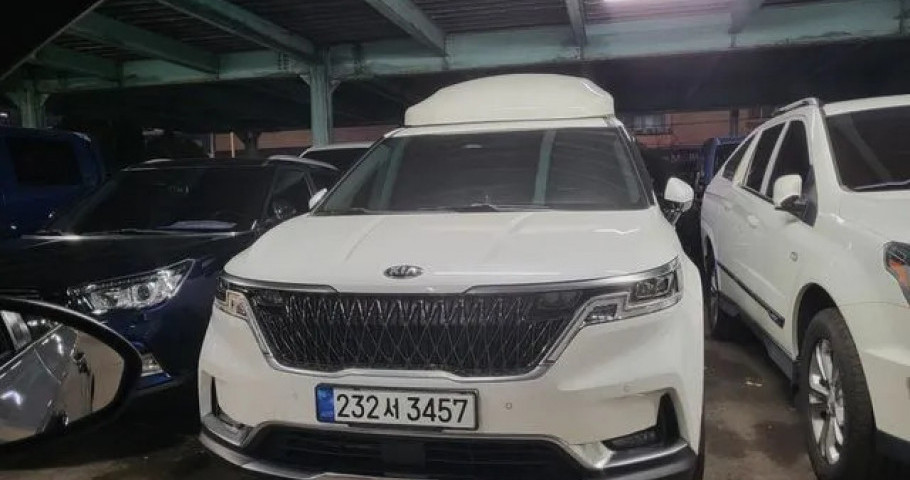 Kia Carnival 